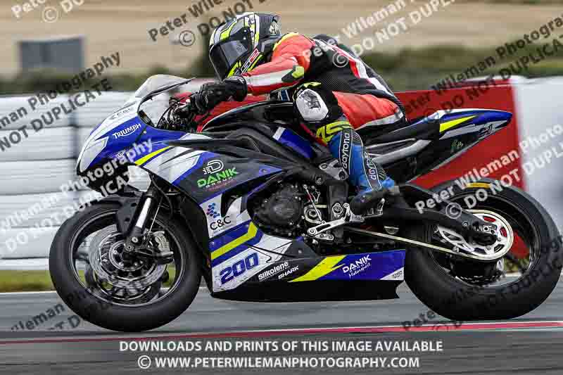 cadwell no limits trackday;cadwell park;cadwell park photographs;cadwell trackday photographs;enduro digital images;event digital images;eventdigitalimages;navarra;no limits trackdays;peter wileman photography;racing digital images;trackday digital images;trackday photos